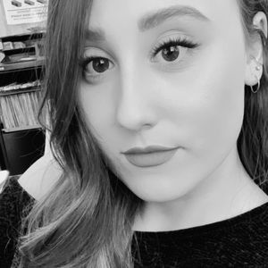 Meet your Posher, Paige